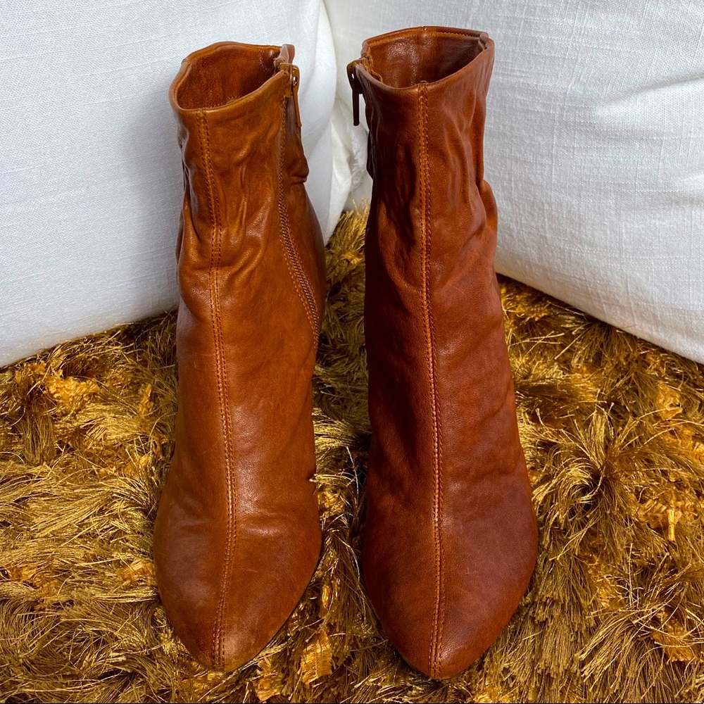 Madeline dark brown authentic leather heeled ankle boots booties EUC 6.5 women
